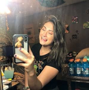 Meet your Posher, Molly